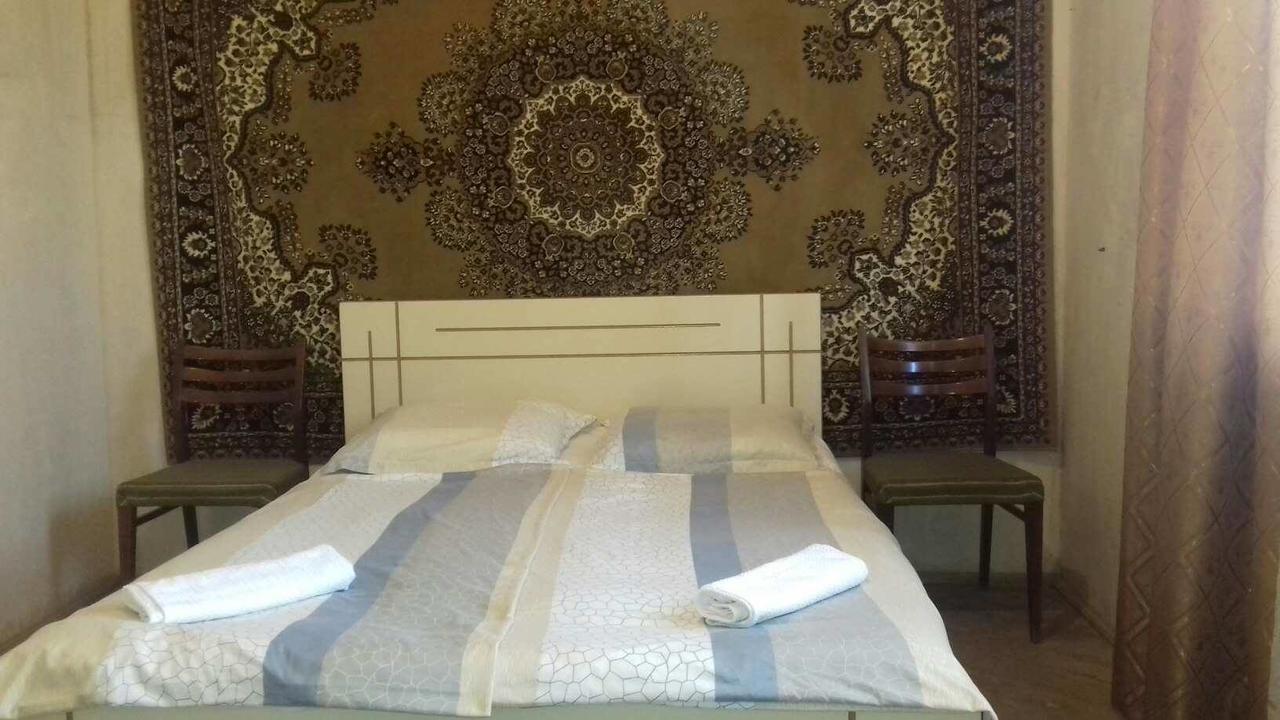 Farmer'S Guest House Telavi Ngoại thất bức ảnh